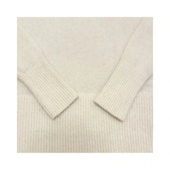 Banana Republic Oversized Ambra Sweater - Ivory XL - Picture 3 of 6